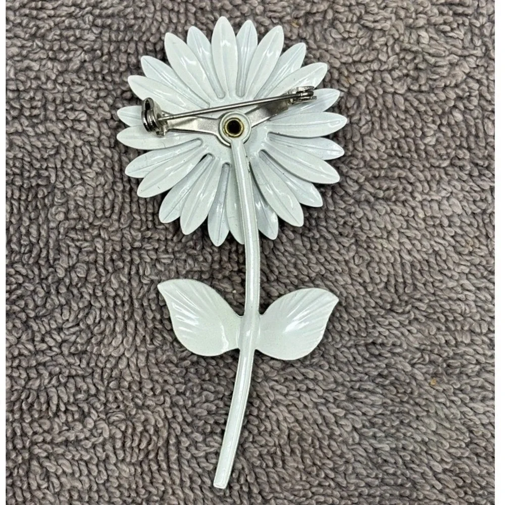 Vintage 1960s Enamel Daisy Brooch White Yellow Green Stem Flower Power Pin